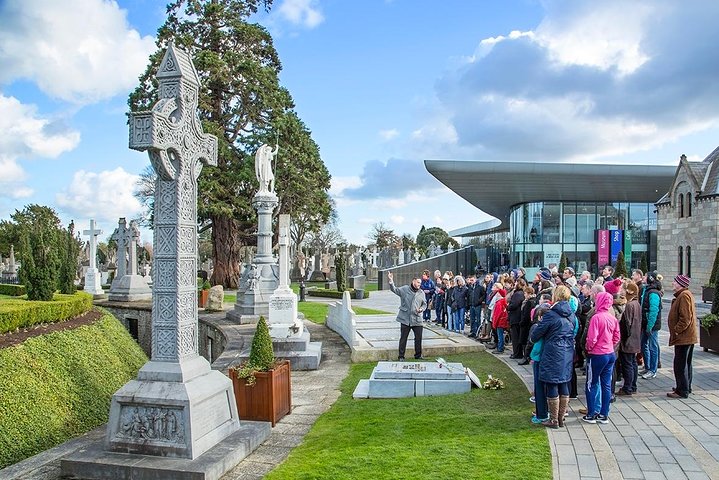 A Guide to Dublin’s Graveyards